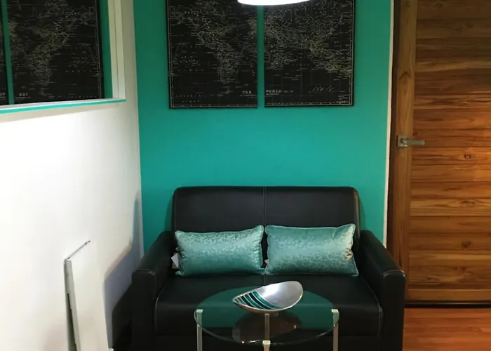 White Turquoise -1 Bedroom Apartment- Apartment