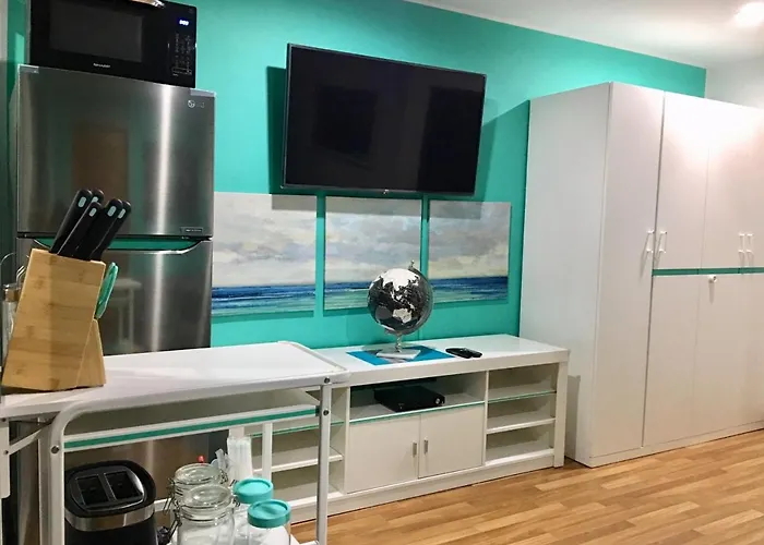 White Turquoise -1 Bedroom Apartment-