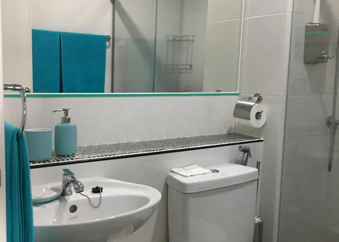 White Turquoise -1 Bedroom Apartment- Apartment *